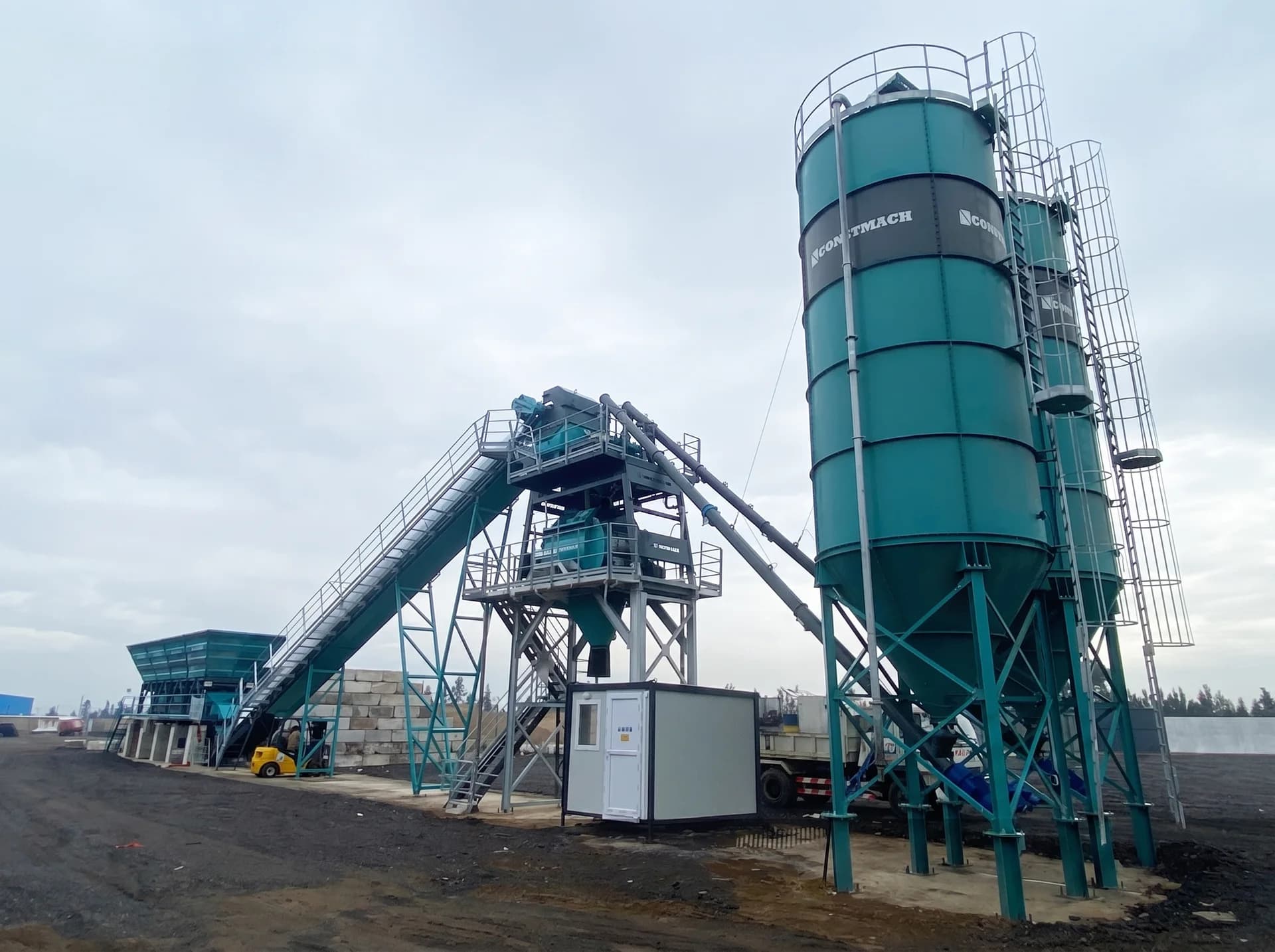 STATIONARY 100 / CONCRETE BATCHING PLANT — Algeria kurulum referansı