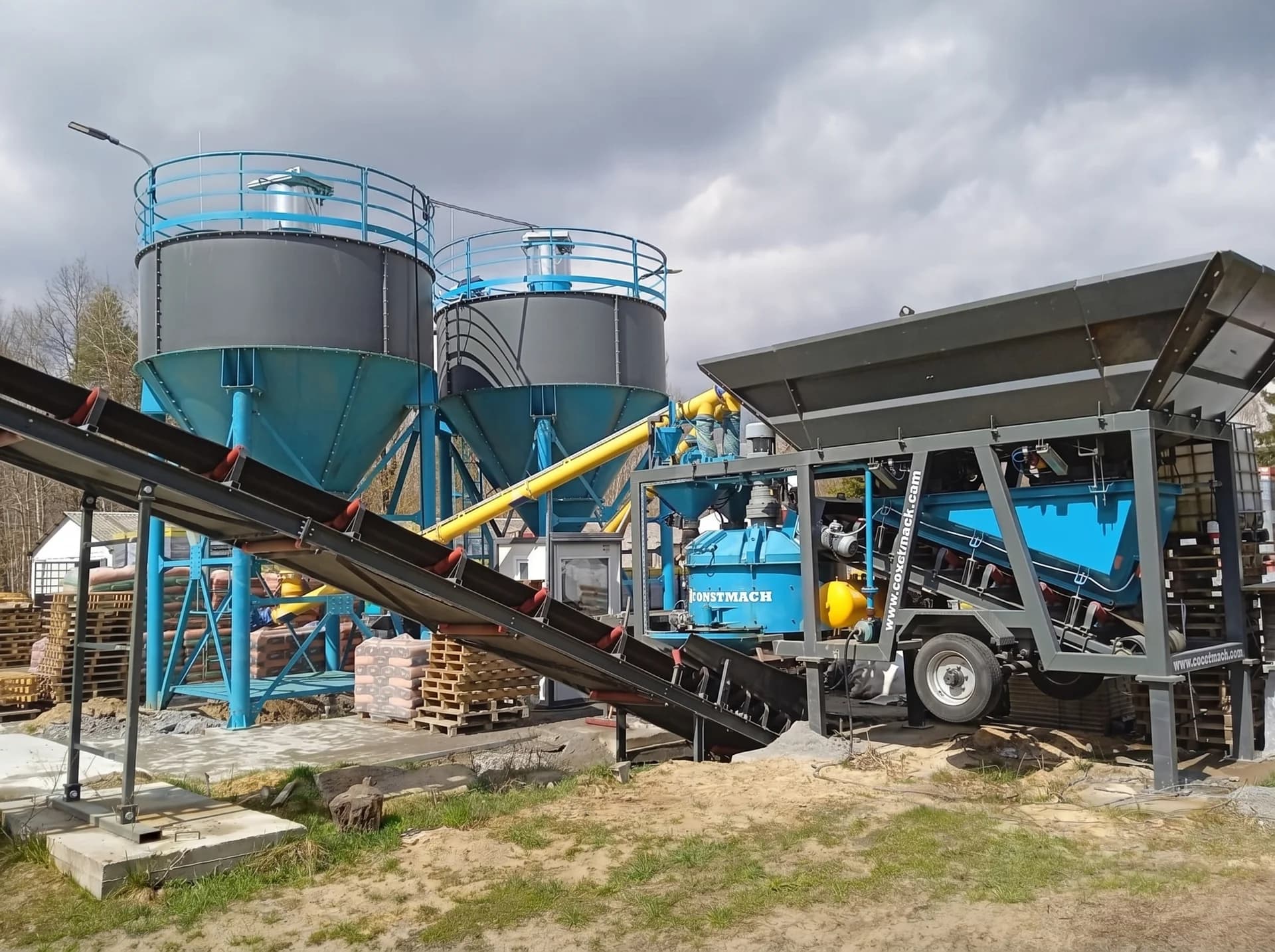 MOBICOM 30 / CONCRETE BATCHING PLANT — Poland kurulum referansı