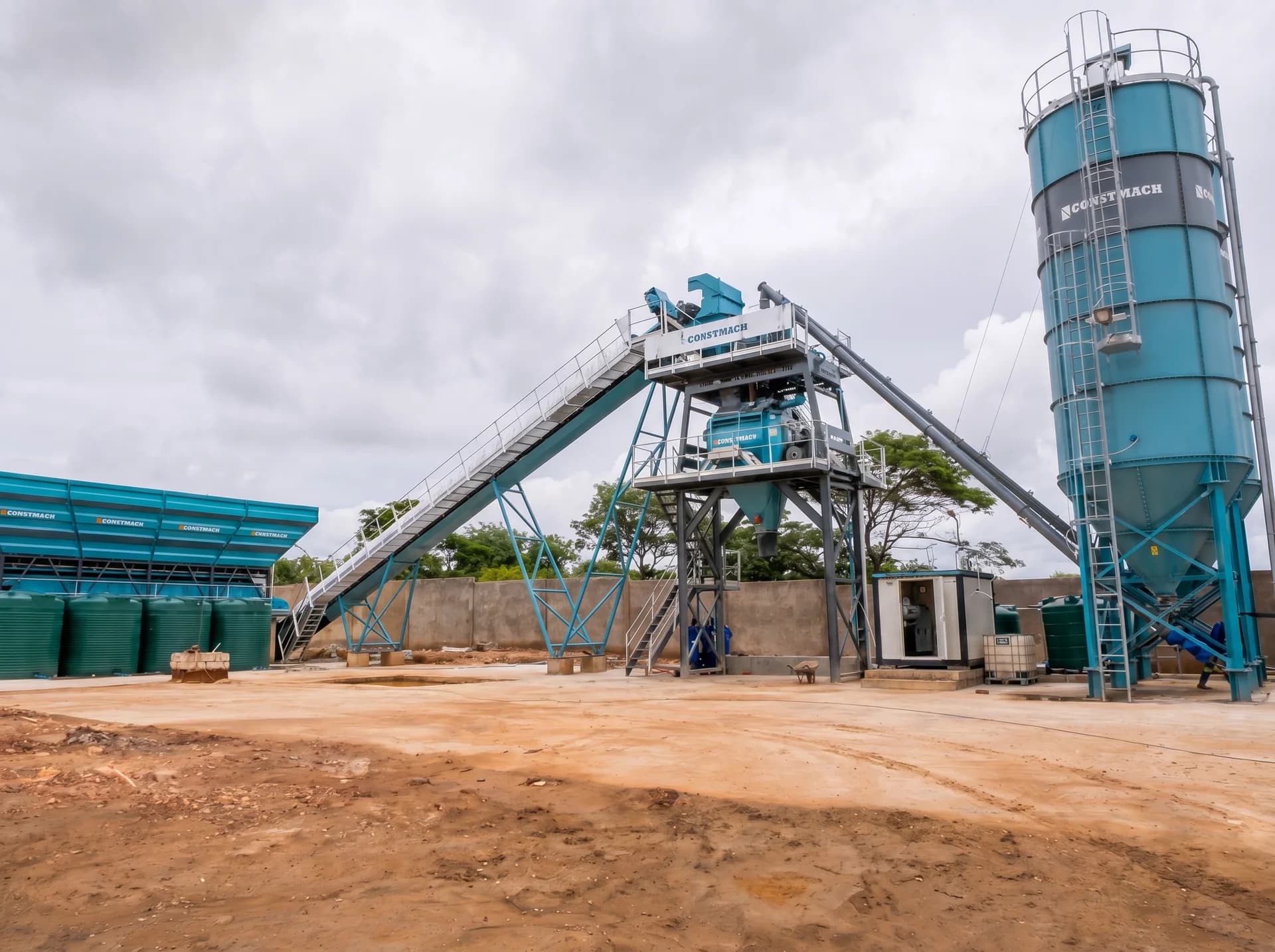 STATIONARY 100 / CONCRETE BATCHING PLANT — Zambia kurulum referansı