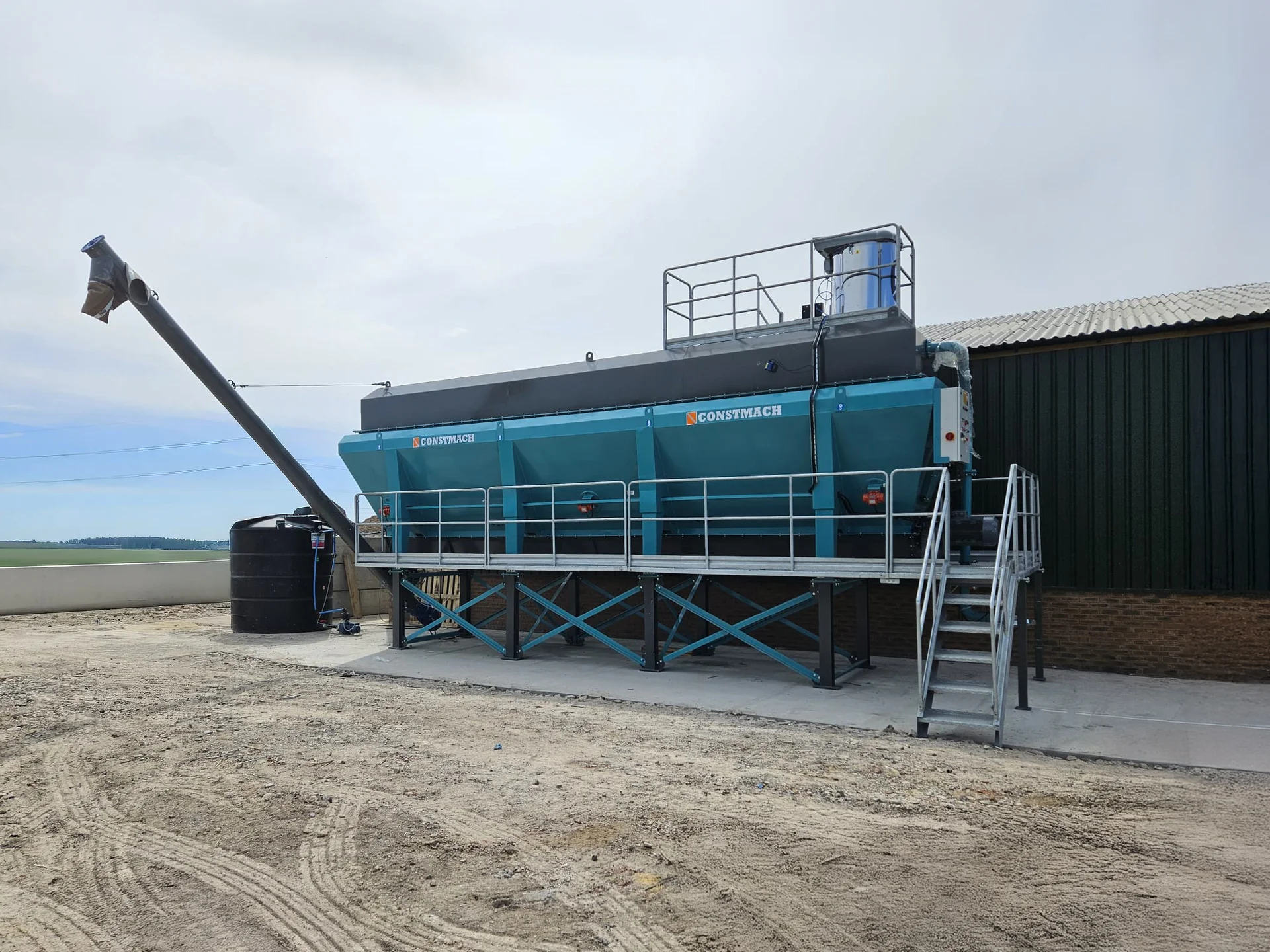 horizontal silo uk