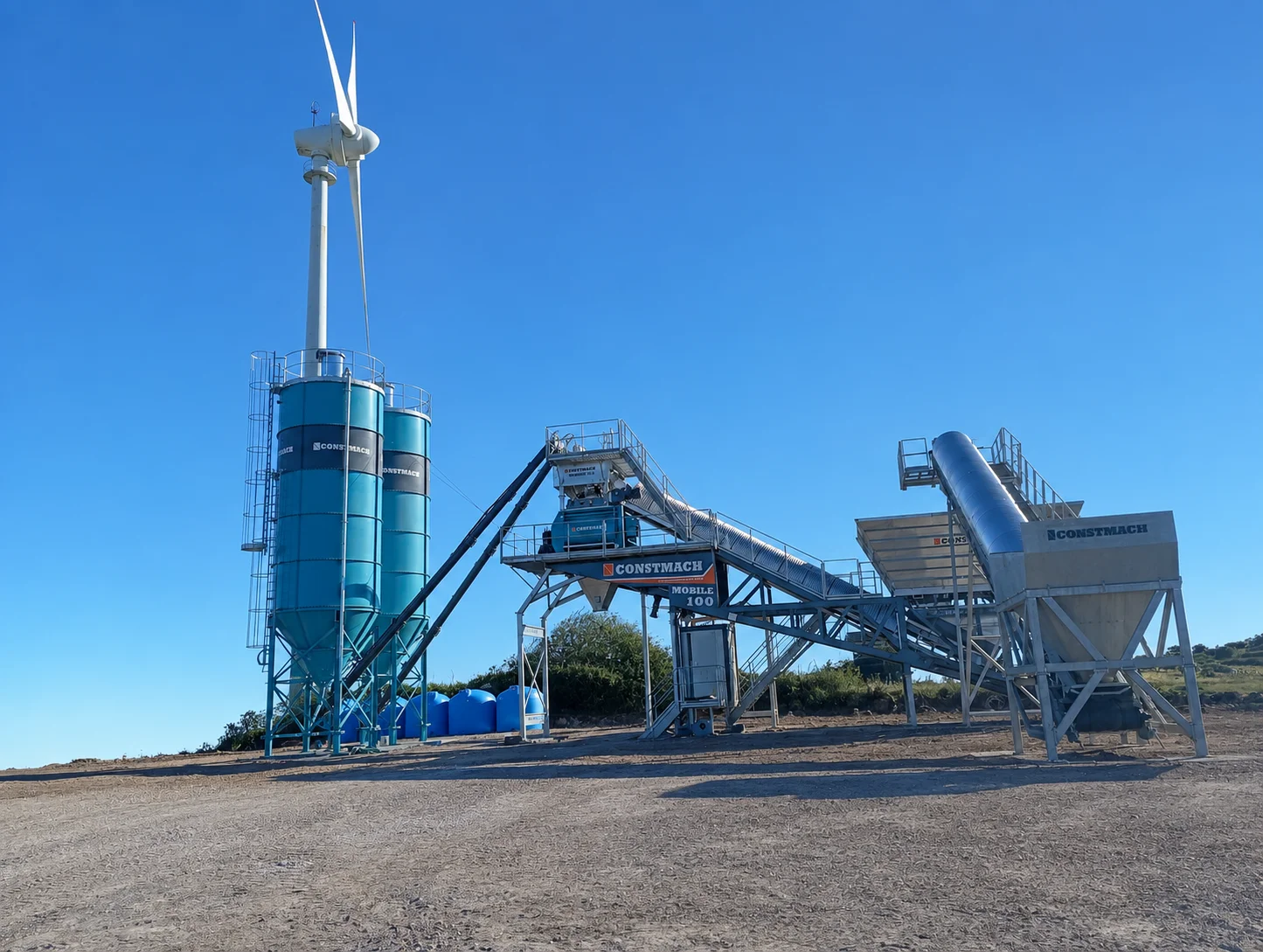 mobile 100 concrete batching plant italy