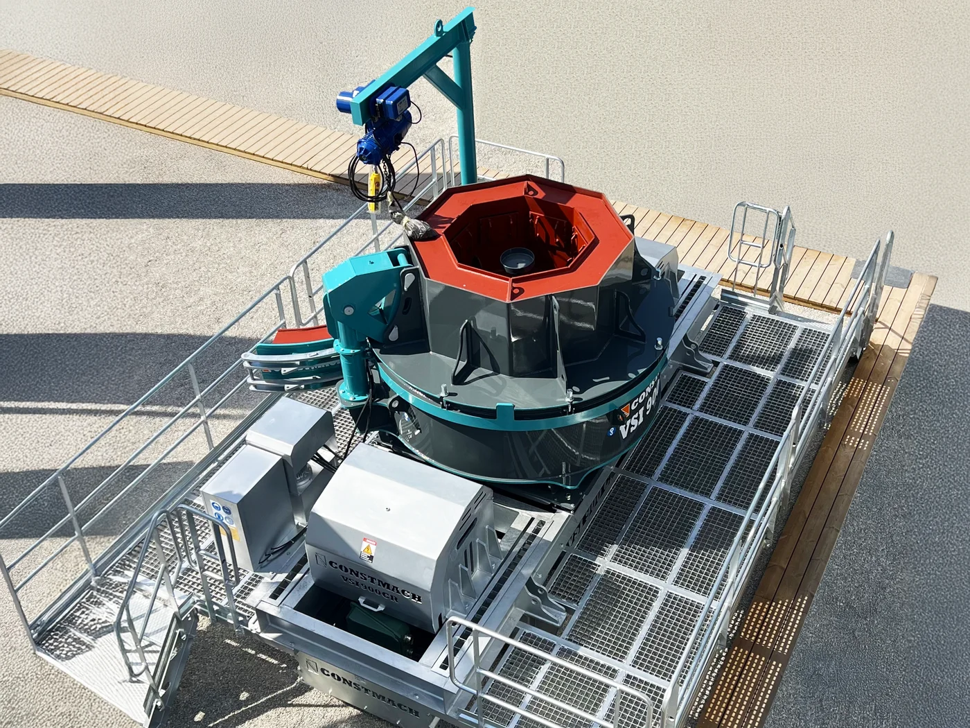VSI-800-CR | Vertical Shaft Impact Crusher — image 3