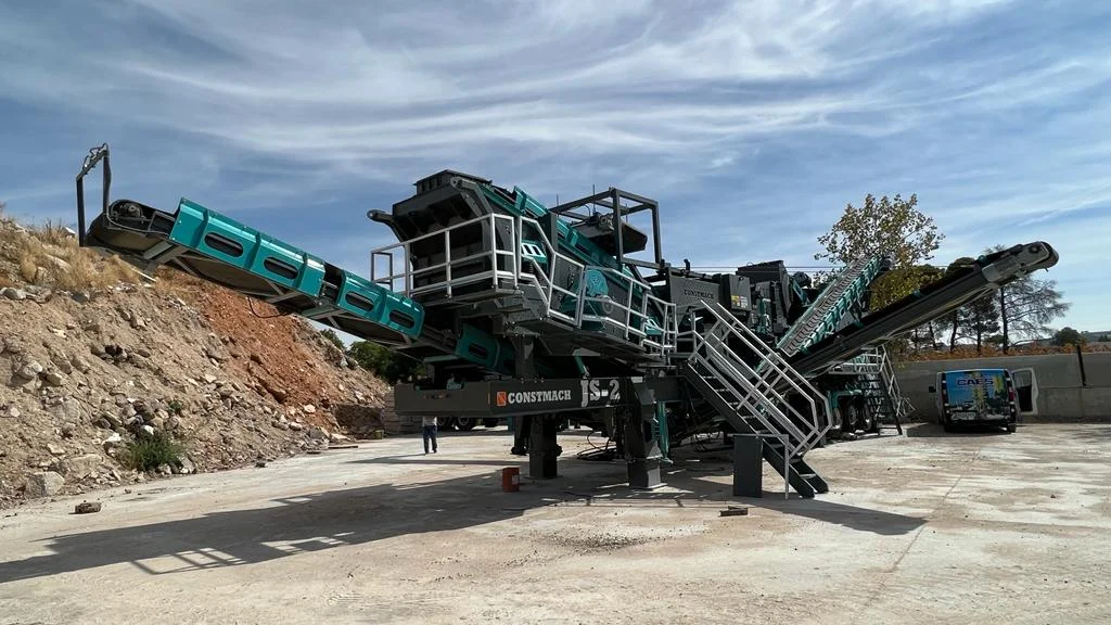JS-1 Mobile Jaw and Secondary Impact Crusher Plant — image 3