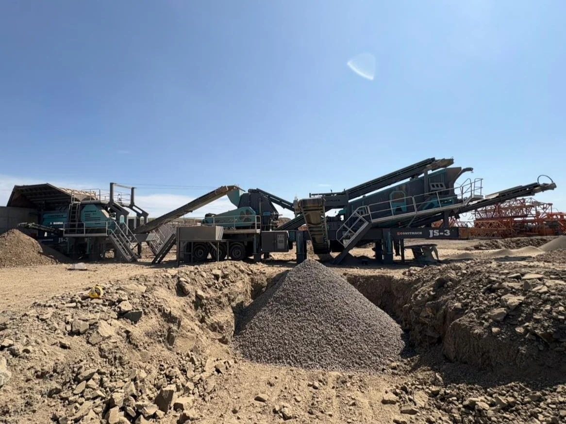 JS-3 Mobile Jaw and Secondary Impact Crusher Plant — image 3
