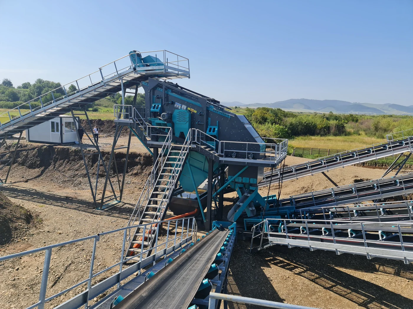 Stationary Screening & Washing Plant — image 13
